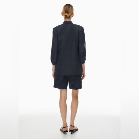 Aritzia Wilfred New Power Blazer Navy Blue Pinstripe Size 12 - Picture 5 of 12